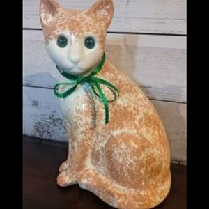 Vintage ELPA Alcobaca Sitting Cat Figurine Green Glass Eyes Portugal